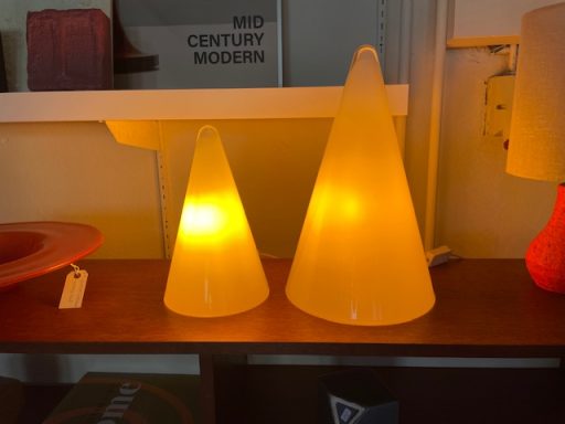 set van 2 TeePee tafellampen